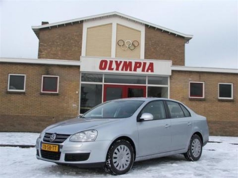 Volkswagen Jetta 1.6 Trendline