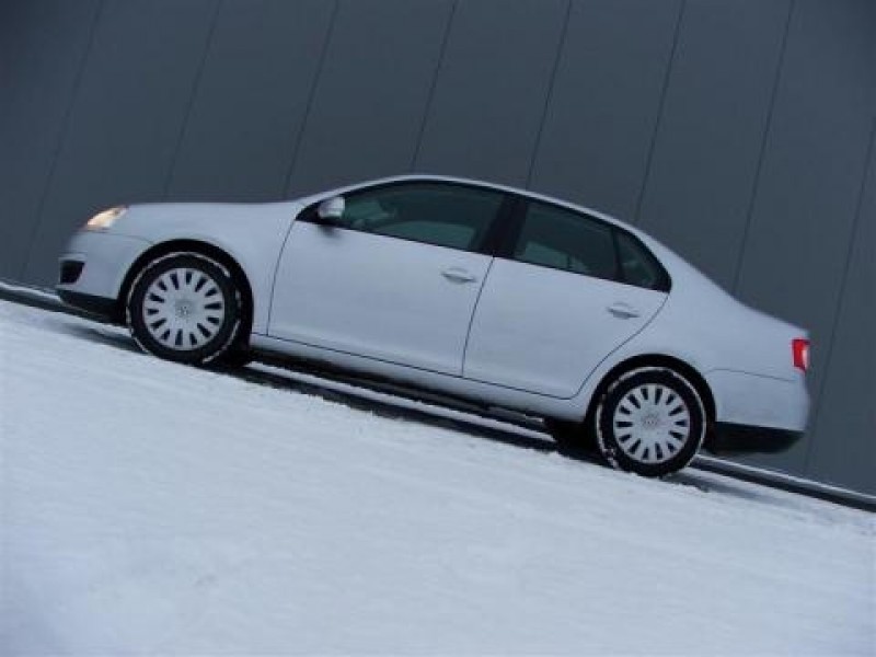 Volkswagen Jetta 1.6 Trendline