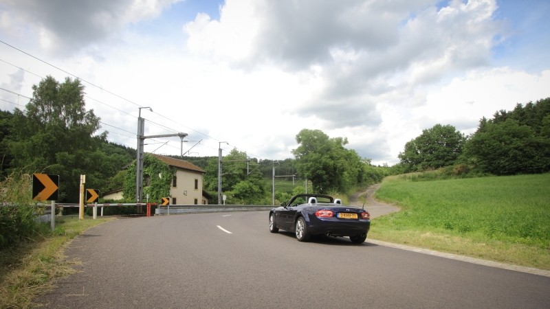 Mazda MX-5 Roadster Coupé 1.8 Hanabi