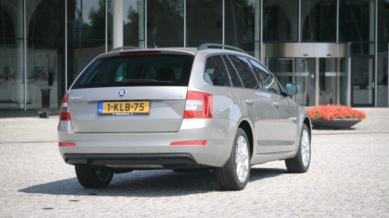 Skoda Octavia Combi 1.2 TSI Ambition Businessline