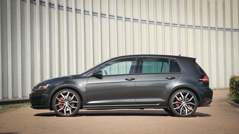 Volkswagen Golf GTI 2.0 TSI DSG Performance