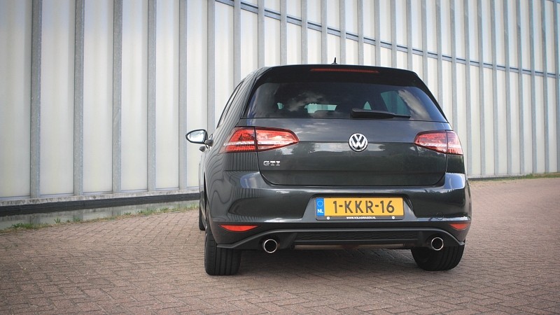 Volkswagen Golf GTI 2.0 TSI DSG Performance