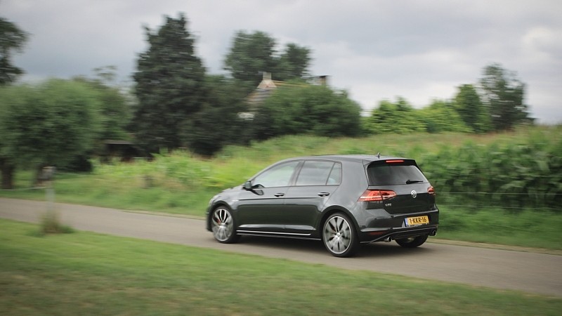 Volkswagen Golf GTI 2.0 TSI DSG Performance