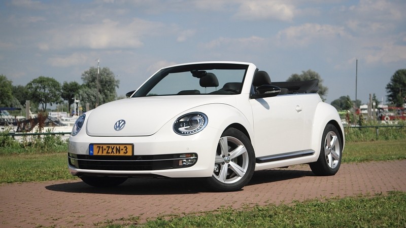 Volkswagen Beetle Cabrio 1.4 TSI DSG Sport