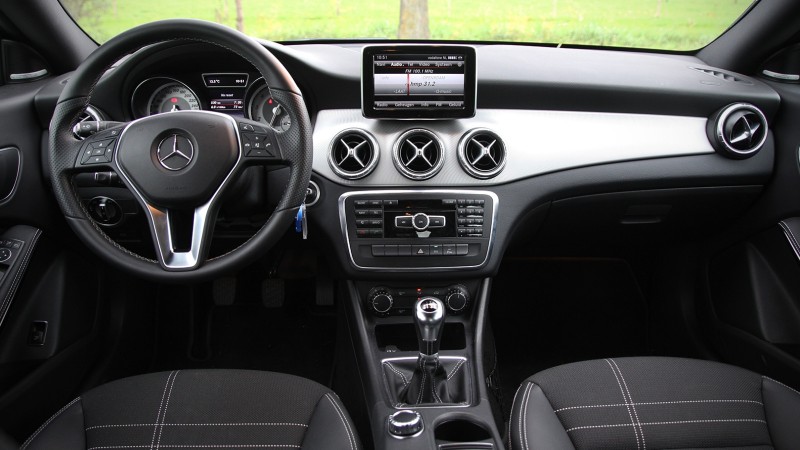 Mercedes-Benz CLA 180 BlueEfficiency 