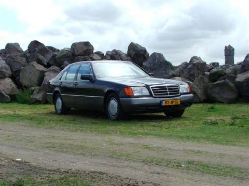 Mercedes-Benz 500SE  