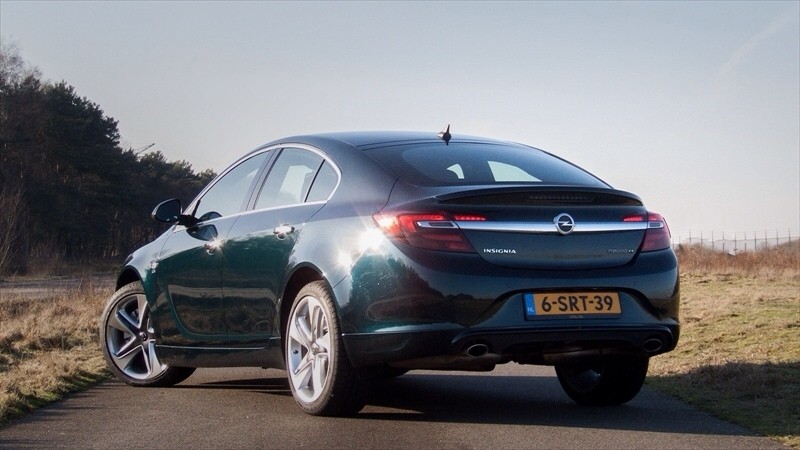 Opel Insignia 2.0 SIDI 4x4 Cosmo OPC Line