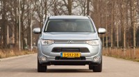 Mitsubishi Outlander PHEV  Instyle +