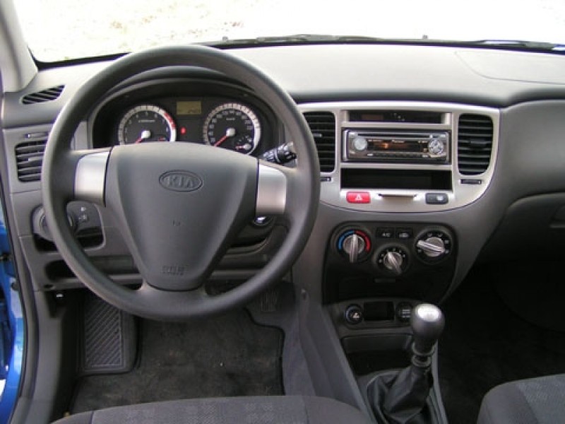 Kia Rio 1.4i 16v LXE Airco