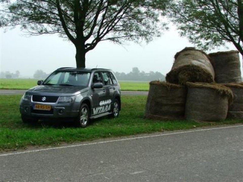 Suzuki Grand Vitara 2.0 Exclusive