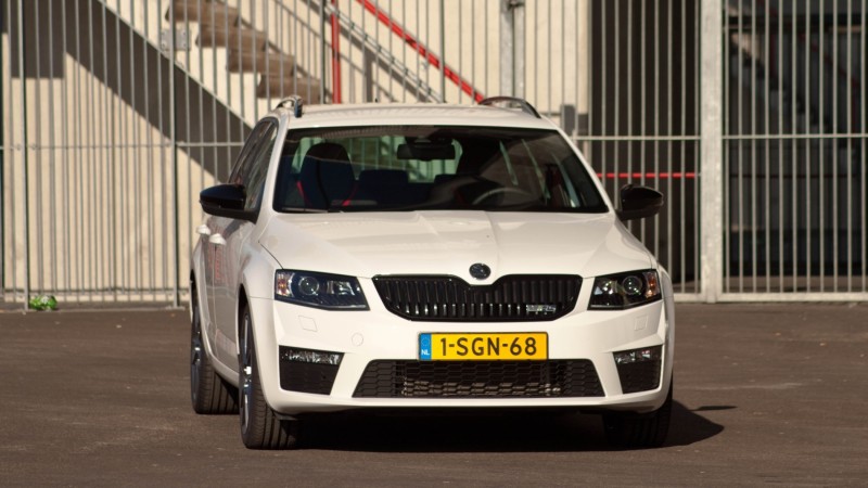 Skoda Octavia Combi RS 2.0 TSI DSG 