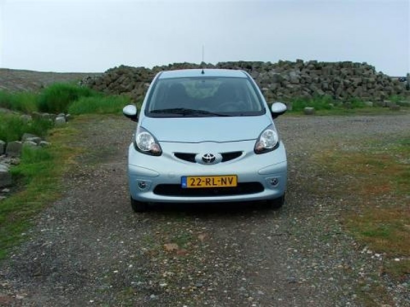 Toyota Aygo 1.0 12v VVT-i Sport