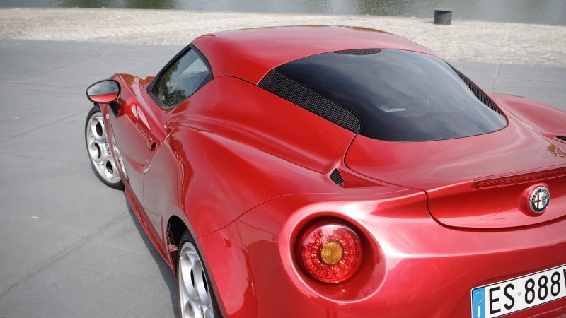 Alfa Romeo 4C Coupé 1.750 TBi 