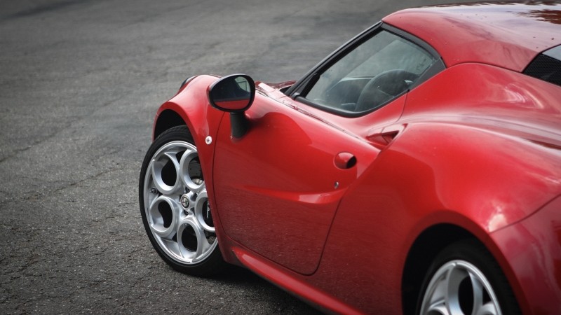 Alfa Romeo 4C Coupé 1.750 TBi 