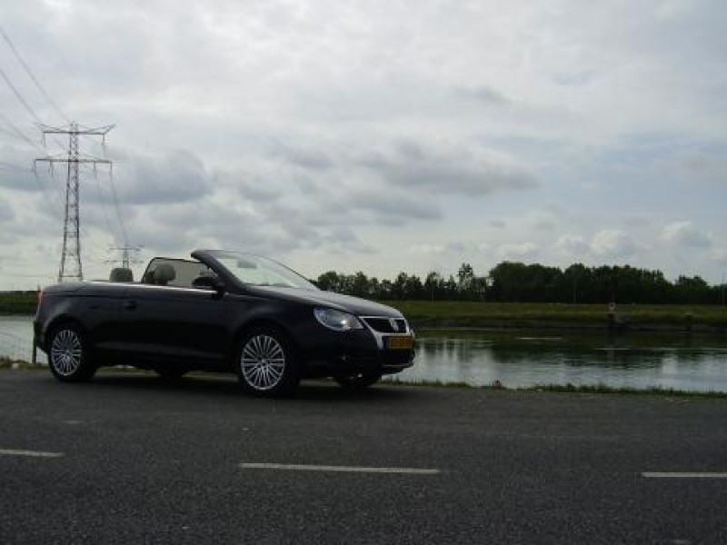 Volkswagen Eos 2.0 16v FSI 