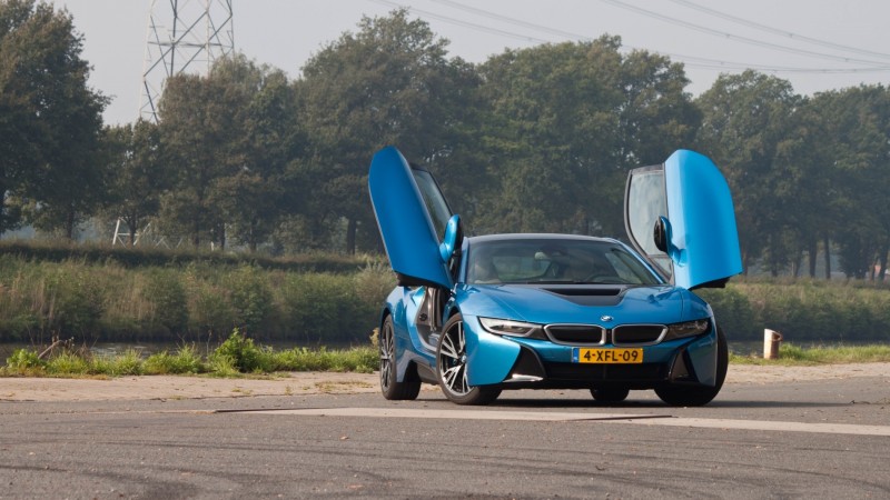 BMW i8  First Edition