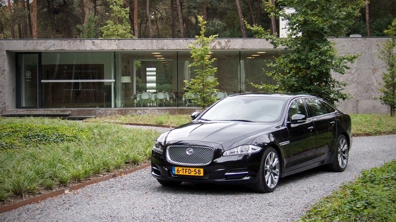 Jaguar XJ 3.0 Supercharged AWD Portfolio LWB