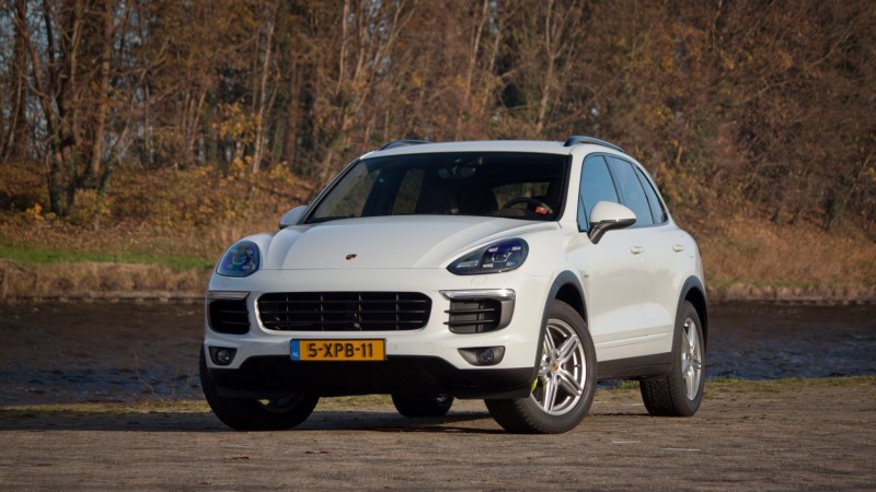 Porsche Cayenne S E-Hybrid 