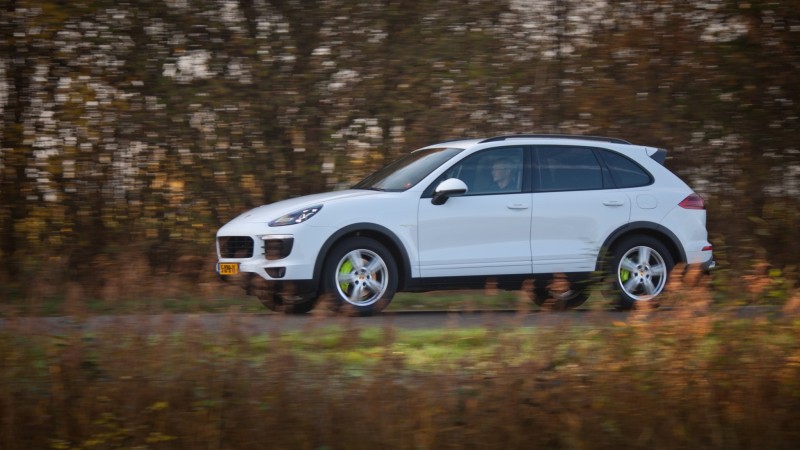 Porsche Cayenne S E-Hybrid 