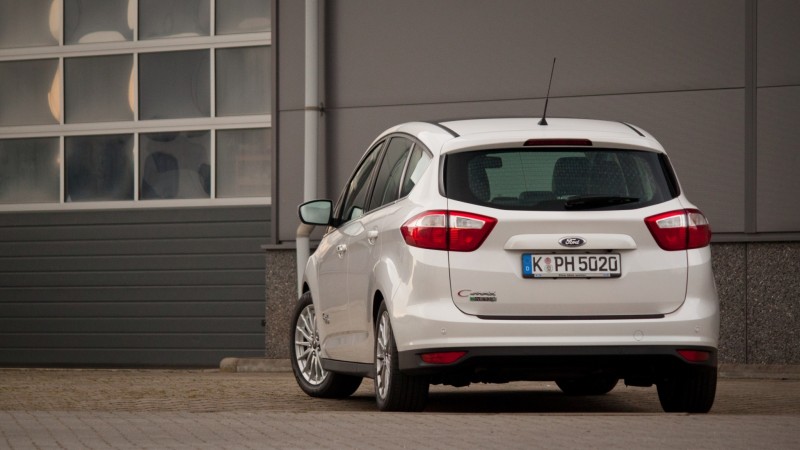 Ford C-Max Plug-In Hybrid Titanium Plus