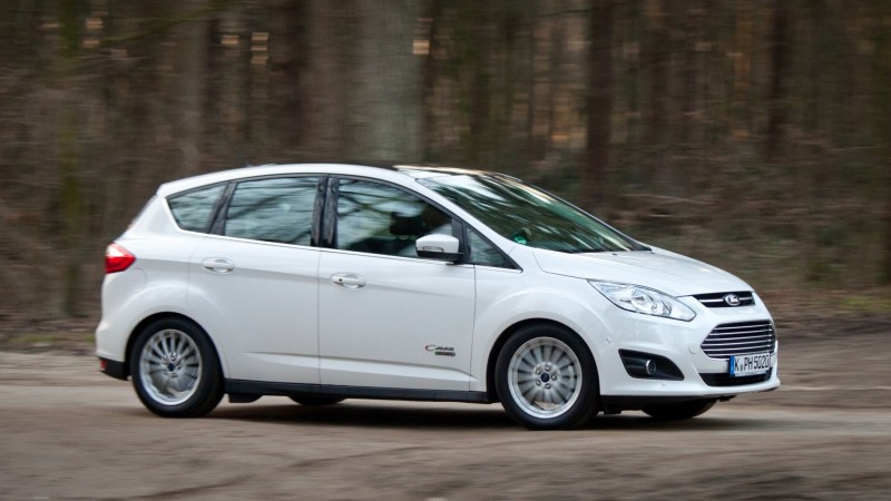 Ford C-Max Plug-In Hybrid Titanium Plus