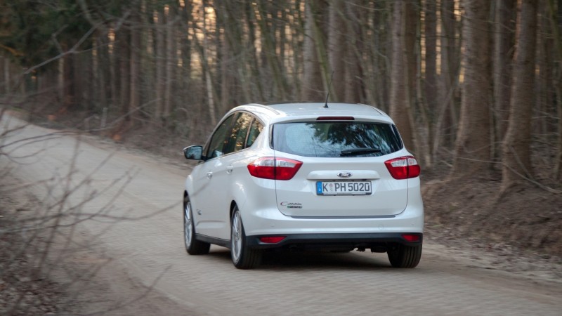 Ford C-Max Plug-In Hybrid Titanium Plus