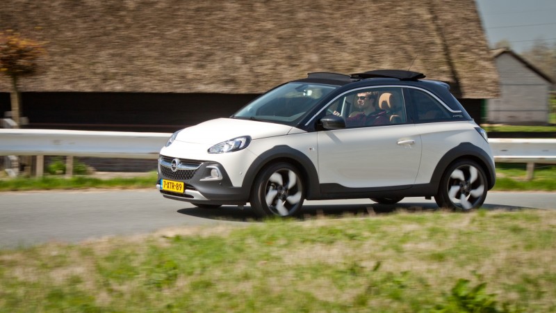 Opel Adam 1.0 Turbo Rocks
