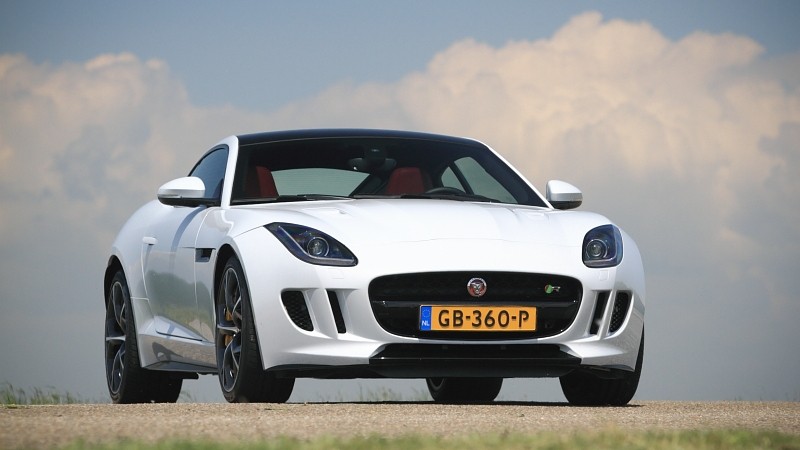 Jaguar F-Type Coupé R 5.0 V8 Supercharged AWD 